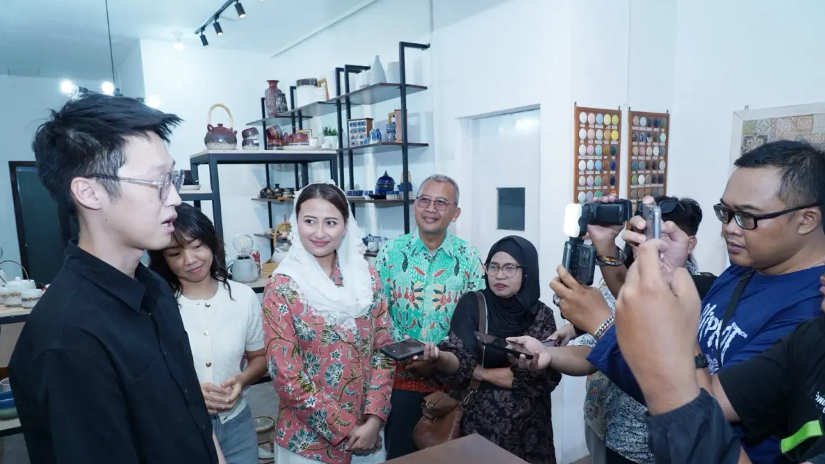 Dari Limbah Keramik Jadi Aset Ekspor: Peluang Baru UMKM