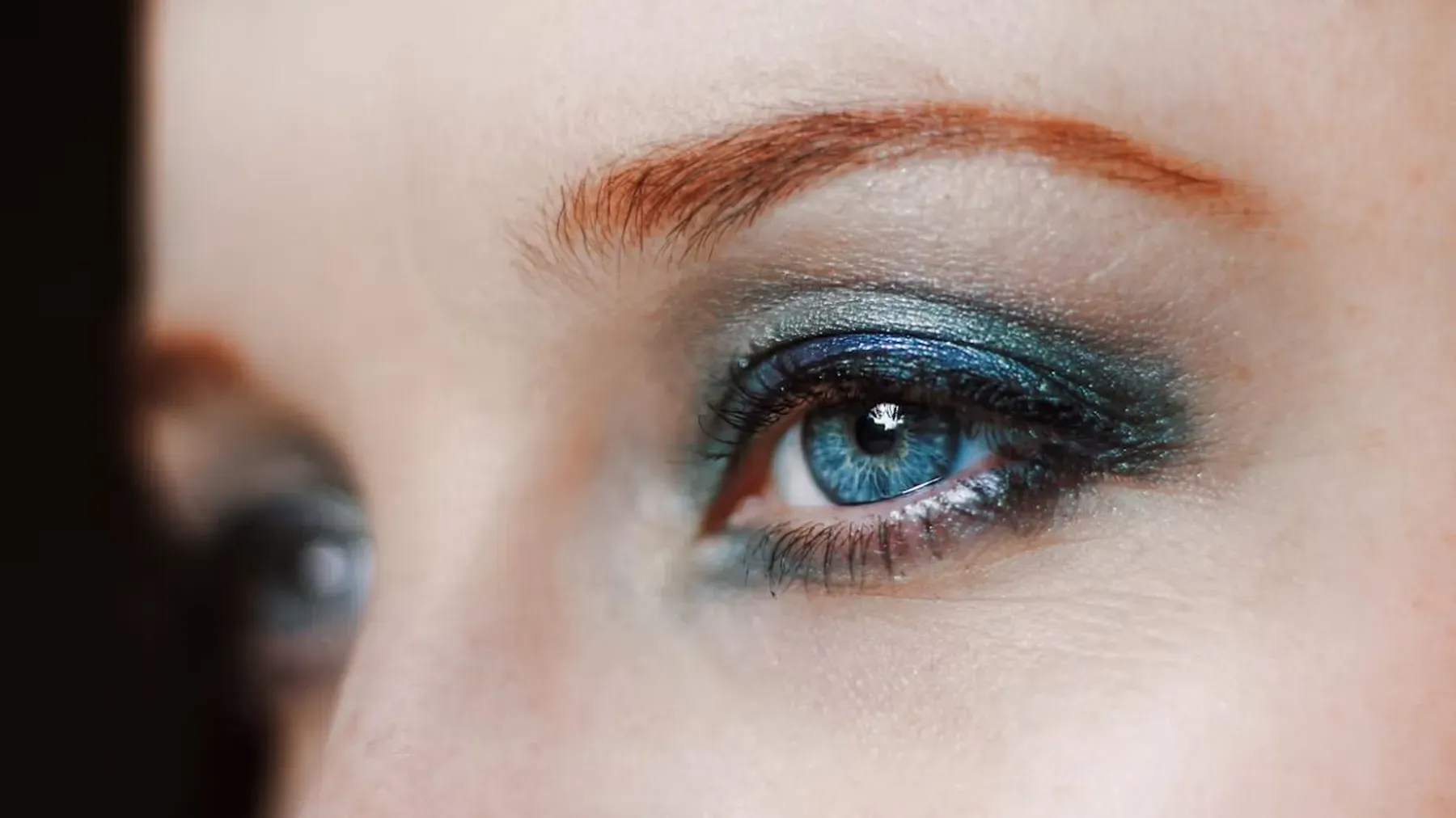 Panduan Memilih Warna Eyeshadow dan Blush Sesuai Undertone Kulit