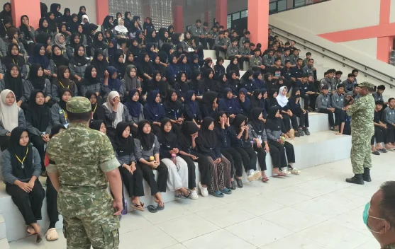 Bagaimana Sekolah Rakyat Membangun Kepercayaan Diri Siswa Kurang Mampu