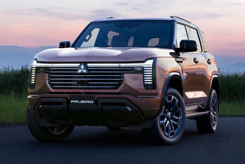 Pajero Generasi Kelima Resmi Hadir: Mesin, Interior, dan Off-Road