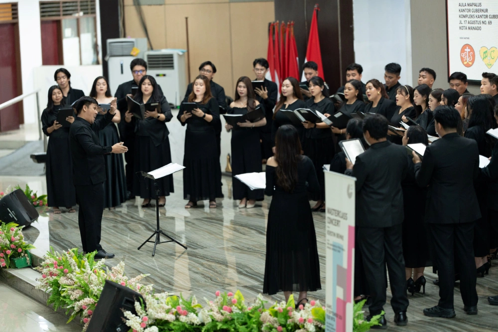 12 Maestro Paduan Suara Asia Tenggara Satukan Harmoni di Manado