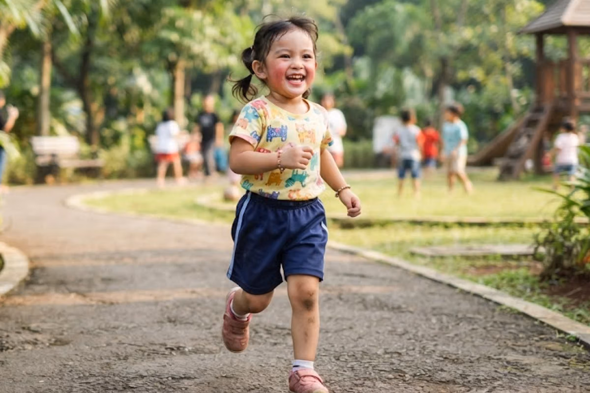 Kesehatan Usus Anak di 3 Tahun Pertama: Fondasi Imunitas dan Kecerdasan