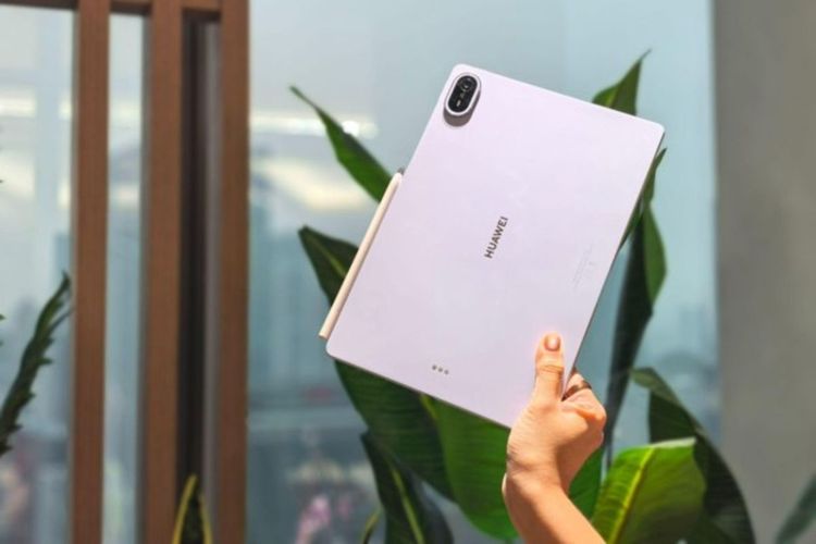Huawei MatePad Air: Tablet Ultra Tipis Ala PC untuk Profesional Mobile