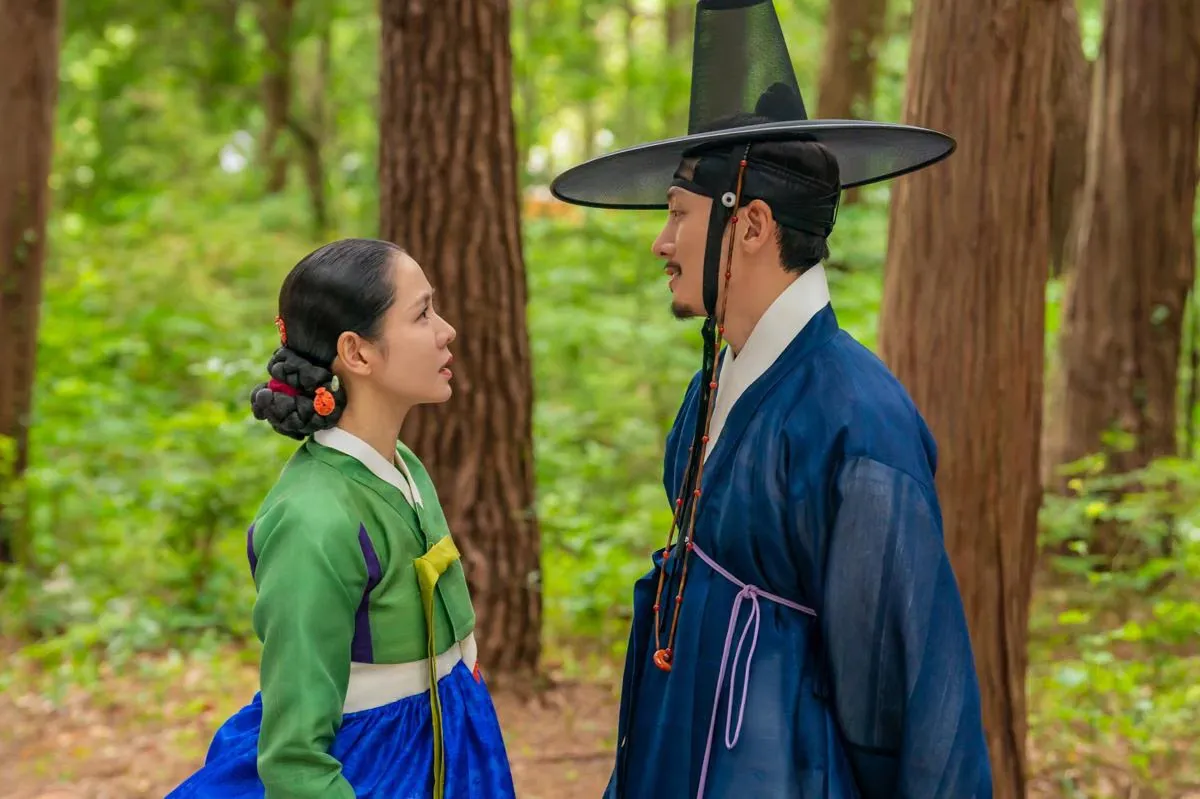 Son Ye Jin Comeback ke Drama Sejarah Lewat The Scandal