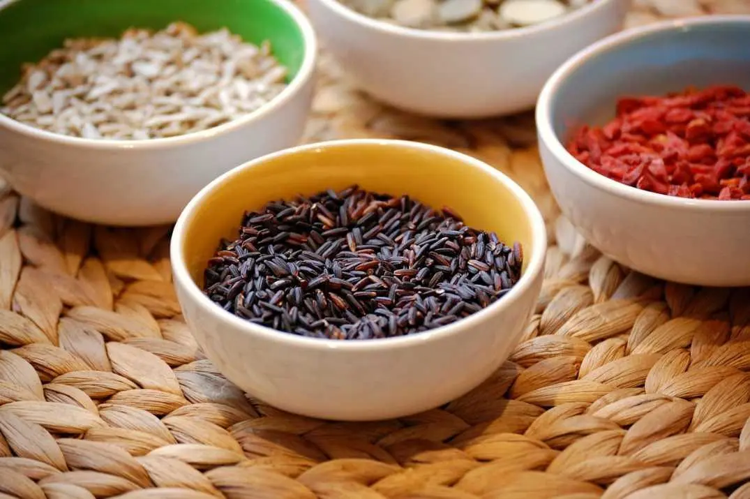 Badabida: Lulur Ketan Hitam Tradisional yang Berkembang Menjadi Body Scrub Modern