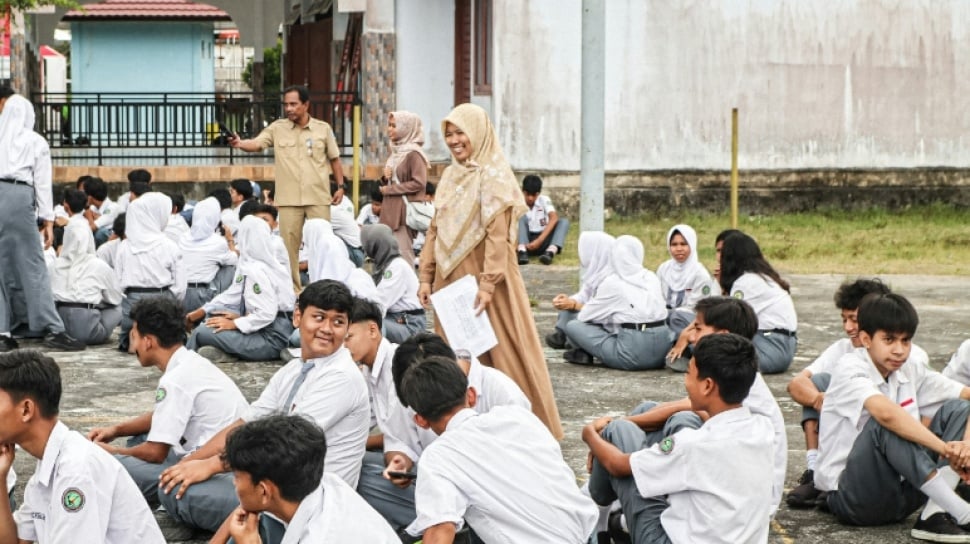 Beban Administrasi Menggerogoti Waktu Mengajar Guru