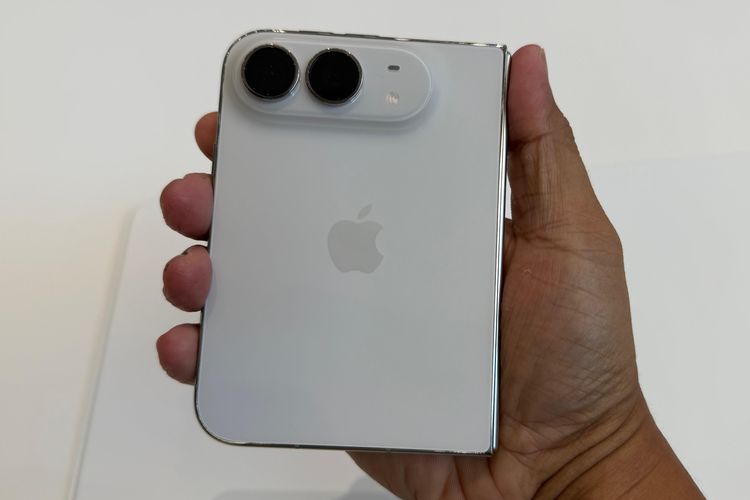 iPhone Duo Resmi Hadir: Ponsel Lipat Pertama Apple yang Mengubah Arah iPhone