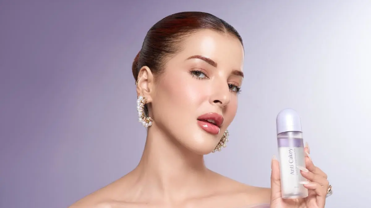 Rahasia Makeup Tahan 8 Jam: Priming Mist dan Produk Esensial