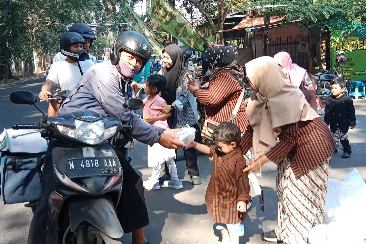 Mengajarkan Kepedulian Sosial Melalui Kegiatan Berbagi di Sekolah