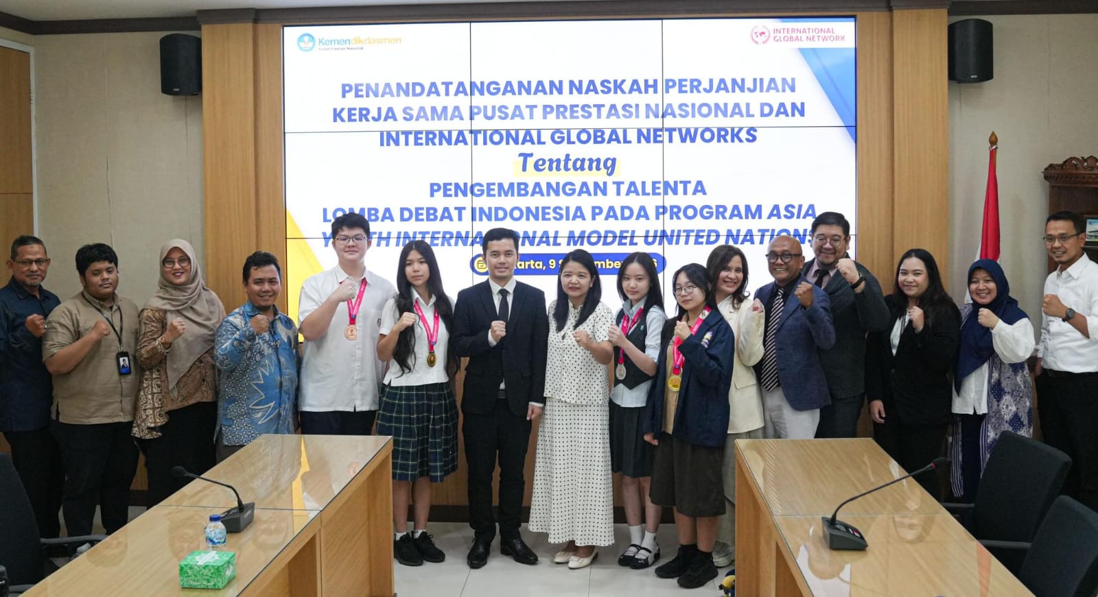 Dari Debat Lokal ke Panggung MUN: Strategi Puspresnas-IGN Mengasah Talenta Muda