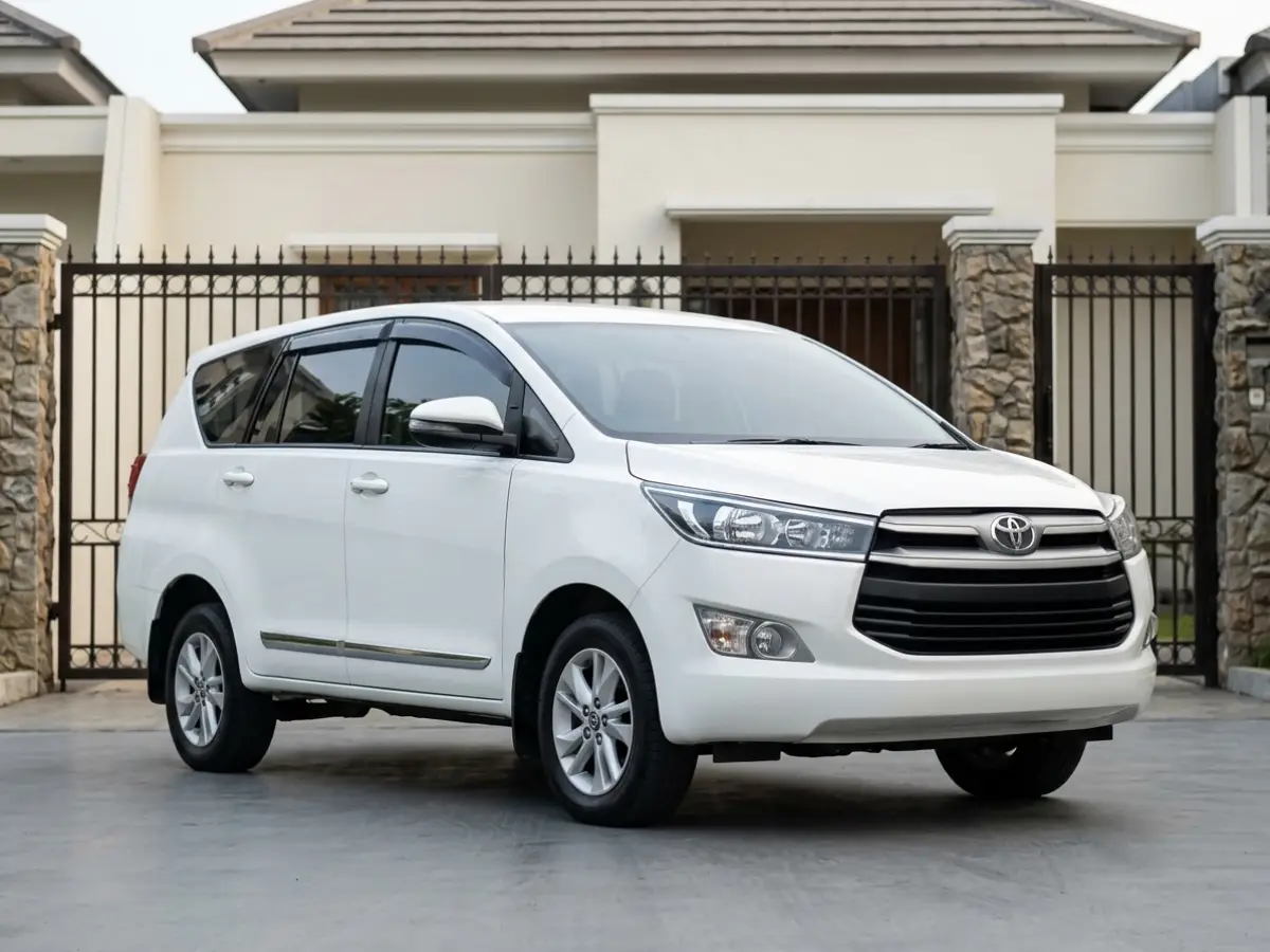 Mengapa Innova Diesel Bekas Masih Jadi MPV Keluarga Paling Masuk Akal