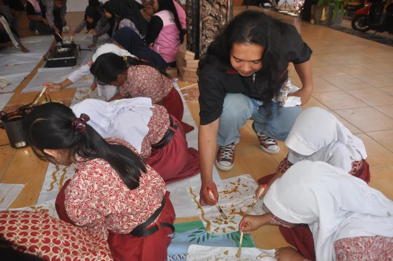Festival Canting Menari: Saat Anak Belajar Batik Lewat Main