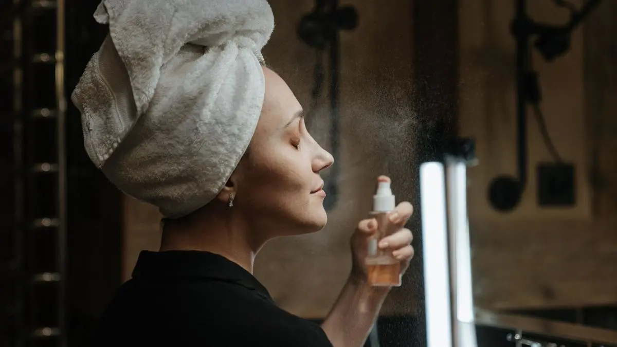 Cara Membuat Face Mist DIY dari Air Mawar dan Lidah Buaya