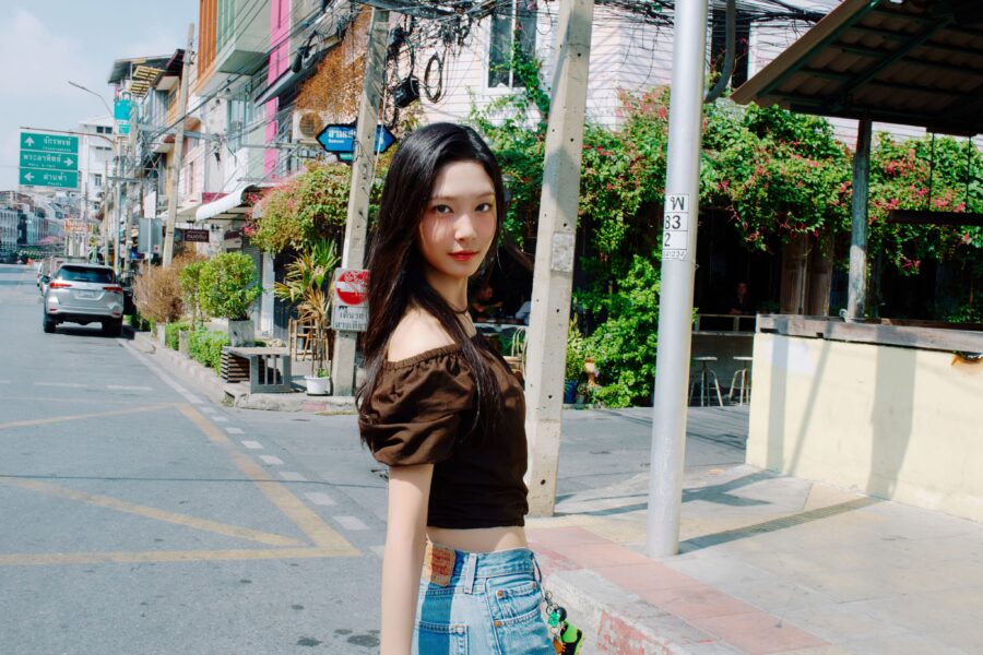 7 Gaya Airport Selebriti yang Nyaman dan Stylish