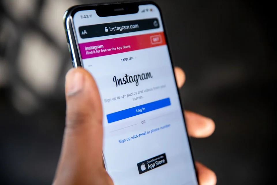 Akun Private Tidak Menjamin Keamanan Data di Media Sosial