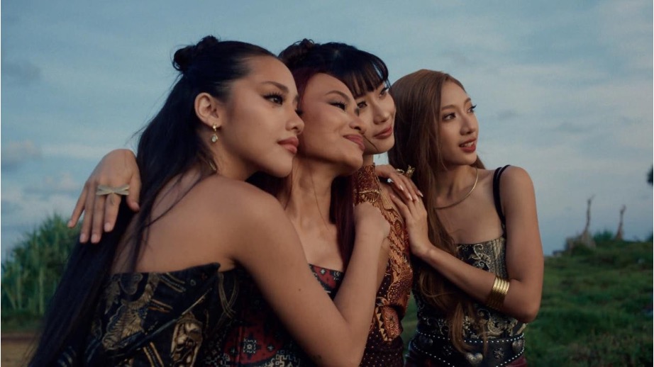 Dari Film Pendek ke Album Debut: Strategi Global No Na