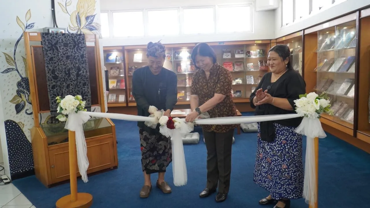 Batik Corner di Perpustakaan: Saat Warisan Menjadi Ruang Hidup Anak Muda