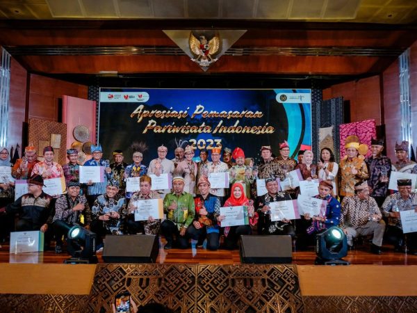 Teknologi Dirgantara Buka Akses Kawasan Transmigrasi Terisolasi