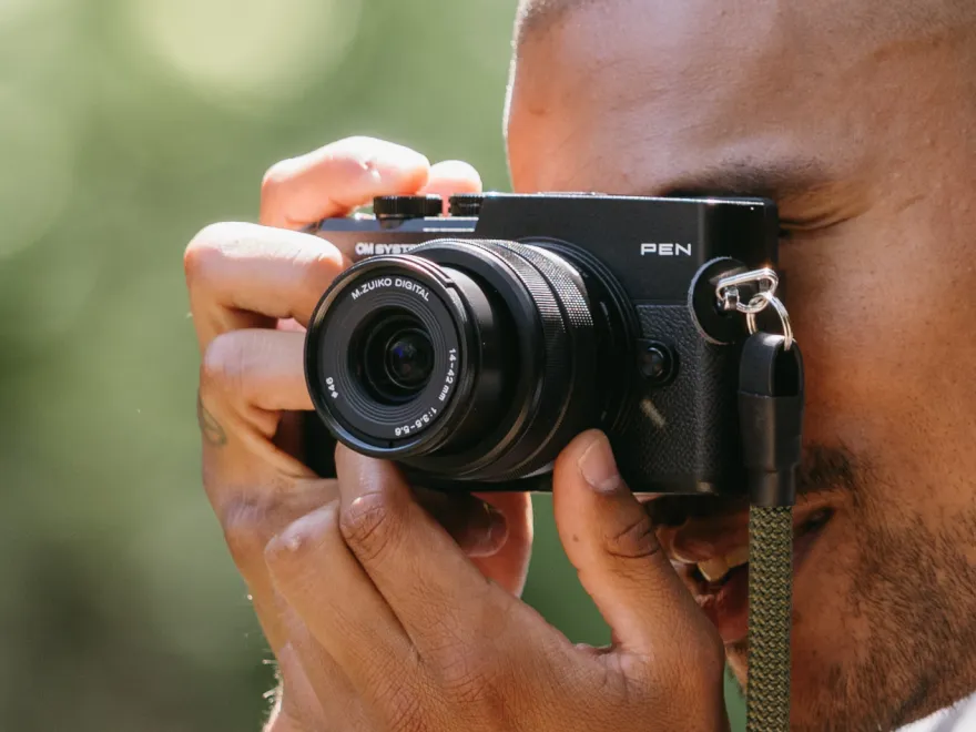 OM System PEN: Kamera Mirrorless Retro Ringkas untuk Pemula