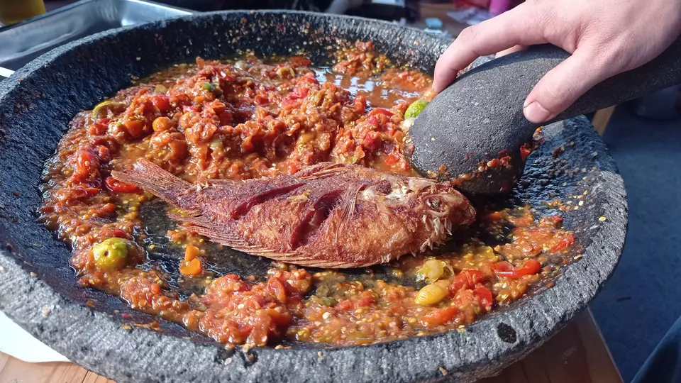 Festival Kuliner: Panggung Emas Bagi Pedagang Lokal