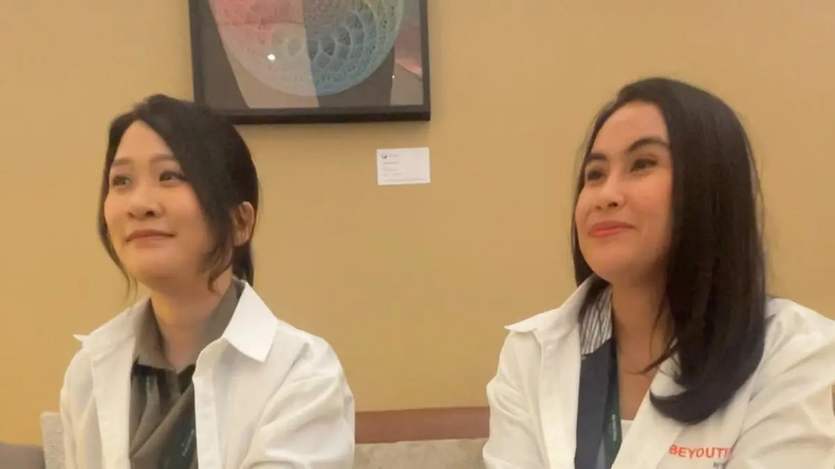 Rambut Rontok di Usia Muda: Kapan Harus Mulai Treatment Medis?