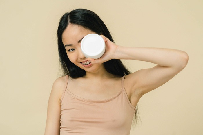 Tetap Wangi Segar Seharian di Musim Panas