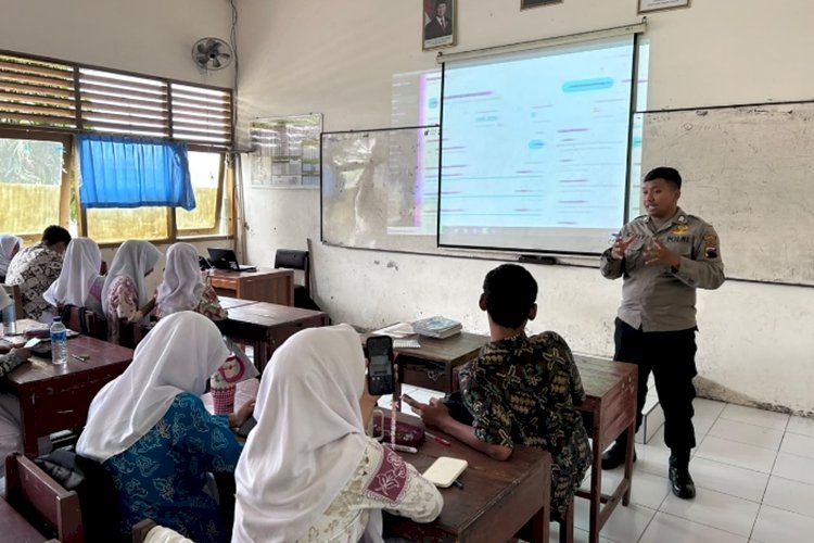 Ribuan Pelajar SMA Mengikuti Pelatihan AI dan Etika Digital