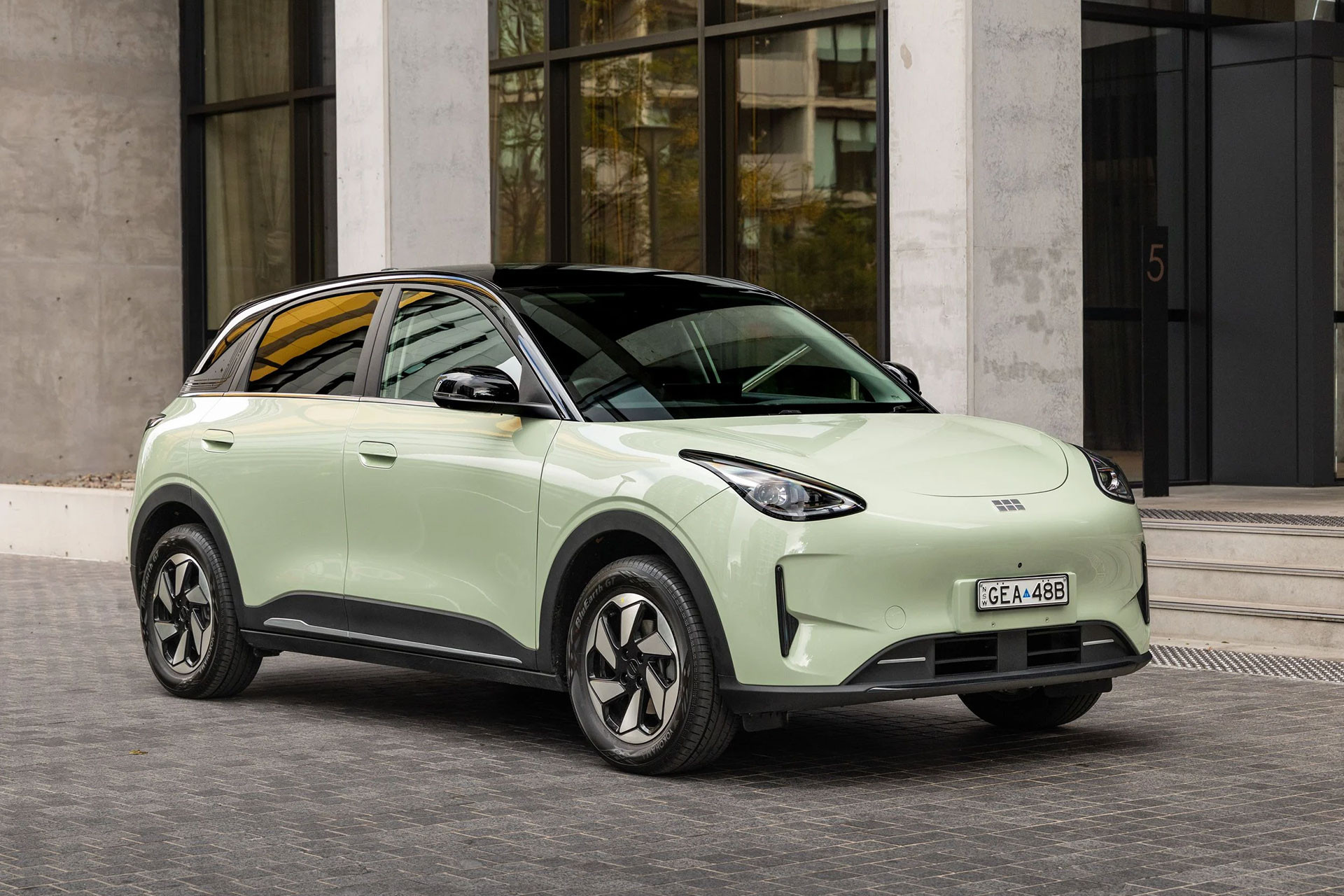 Geely EX2 Mobil Listrik Kompak: Panduan Beli Lengkap
