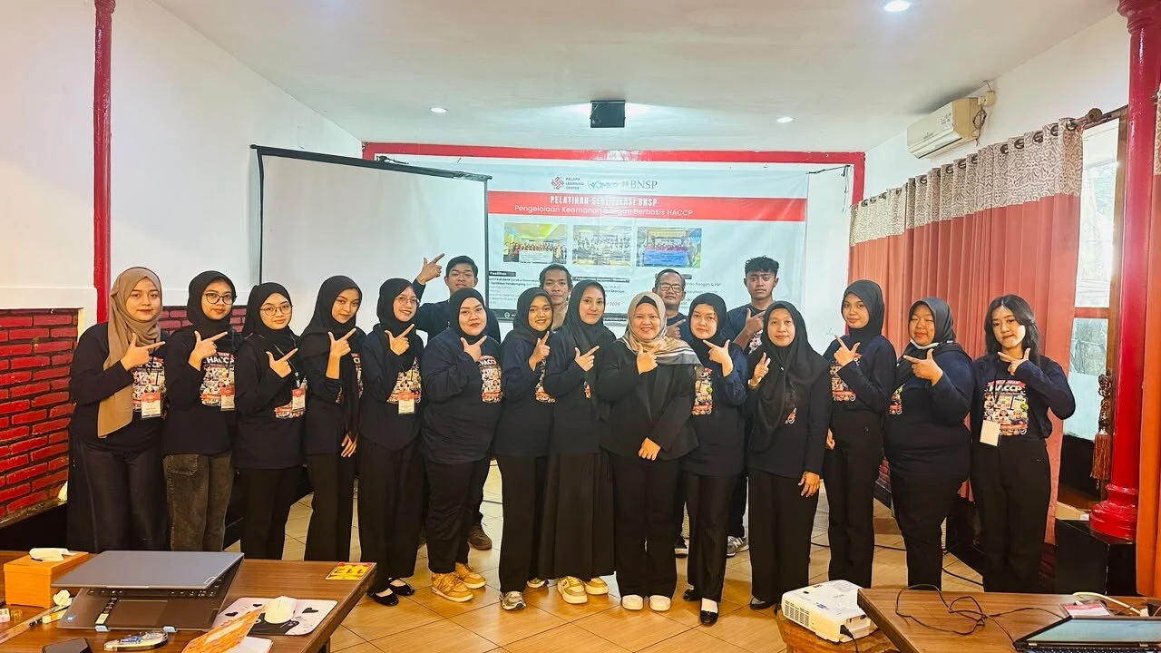 Pelatihan dan Sertifikasi HACCP Dongkrak Profesionalisme Dapur SPPG