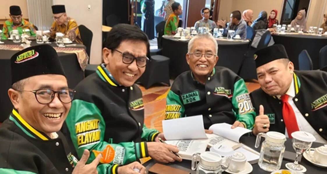 Jamaah Umrah Terjepit Krisis Penerbangan dan Harga Tiket