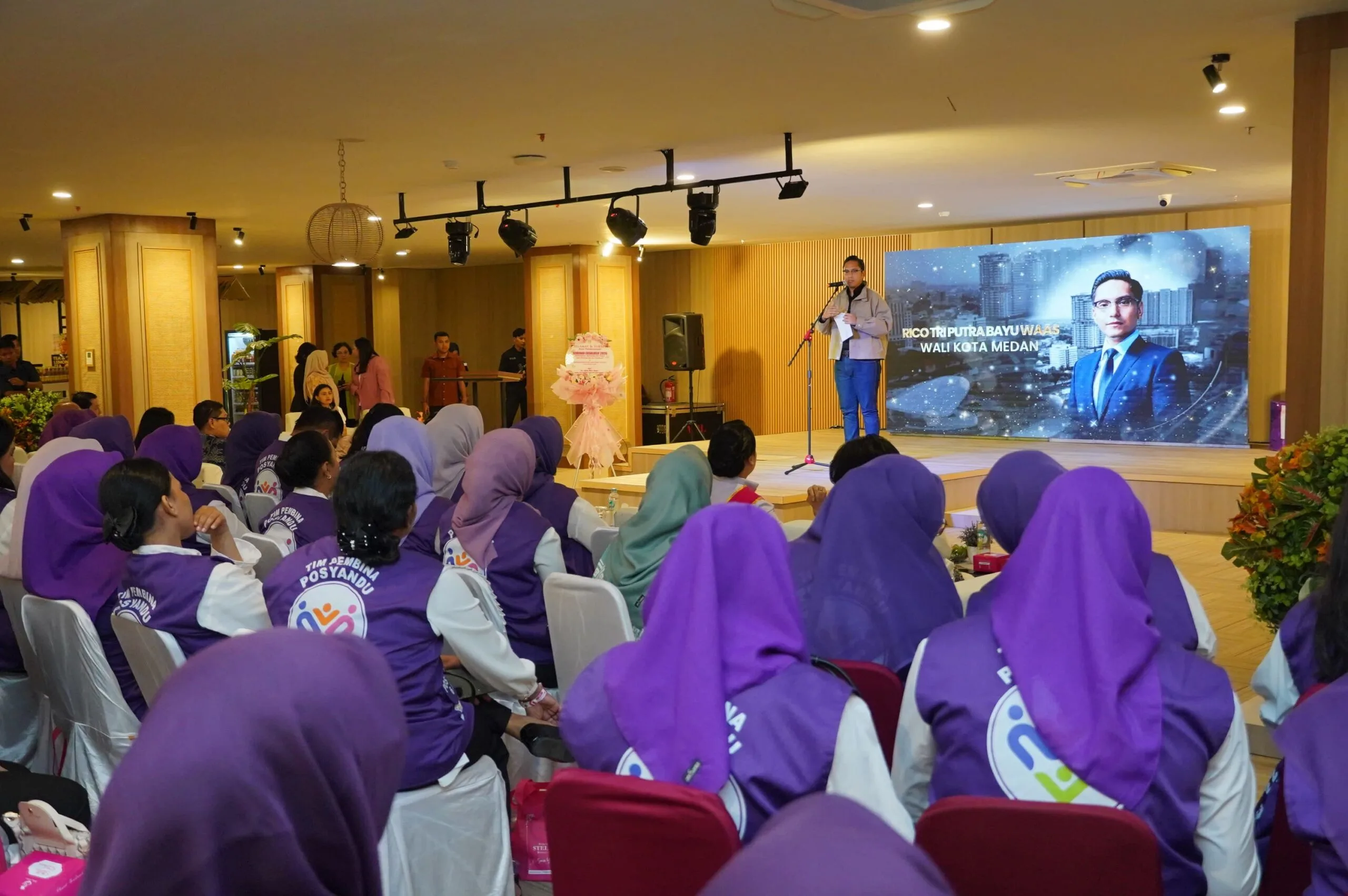 Peran Suami dalam Kesuksesan ASI Eksklusif sejak Hamil