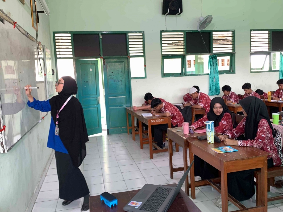Mahasiswa PK UNY Bawa Metode Pembelajaran Kreatif ke Kelas