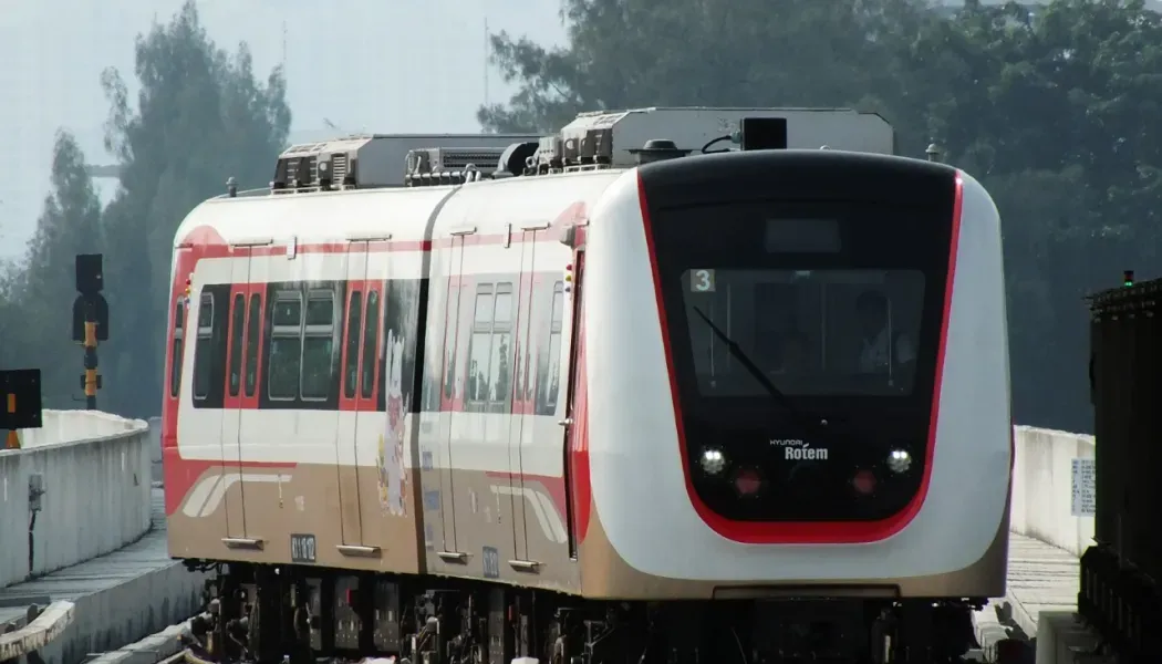 LRT Jakarta Fase 1B Mulai Uji Coba: Manfaat Nyata atau Sekadar Seremoni?