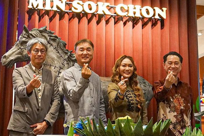 Min Sok Chon: Restoran Korea Halal yang Menyatukan Kuliner dan Karaoke