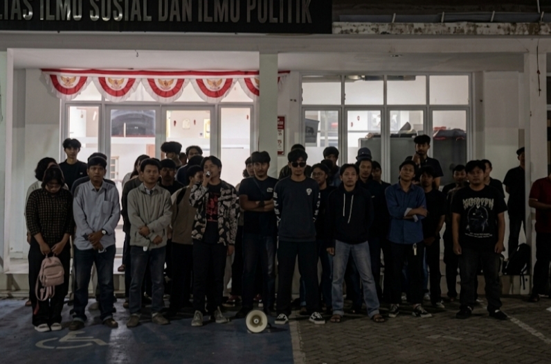 Jalan Badami-Loji: Truk Tambang, Politik Tanggung Jawab, dan Krisis Infrastruktur