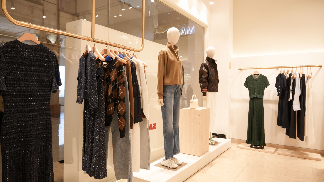Pop-Up Mewah Jakarta: TUMI Alpine Chalet dan Sandro di Plaza Senayan