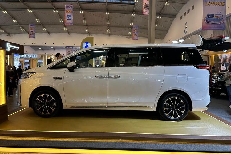 GWM Wey G9 Hi4 PHEV: MPV Hybrid Mewah Penantang Serius di Segmen Premium