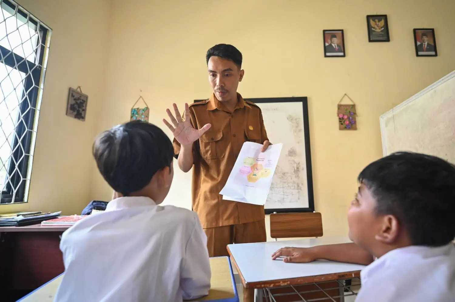 32.828 Guru Dapat Kesempatan Kuliah S1 dan D4 Gratis