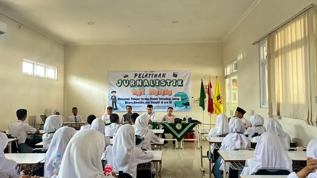 Sekolah Kejuruan Menyiapkan Siswa Hadapi Era AI dengan Jurnalistik dan Komunikasi Digital