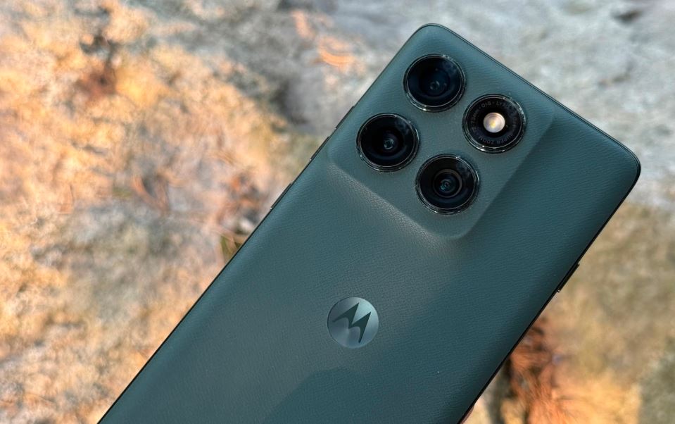 Motorola Edge 70 Neo vs Edge 70 Max: Flagship Terjangkau dengan Daya Tahan Ekstrem