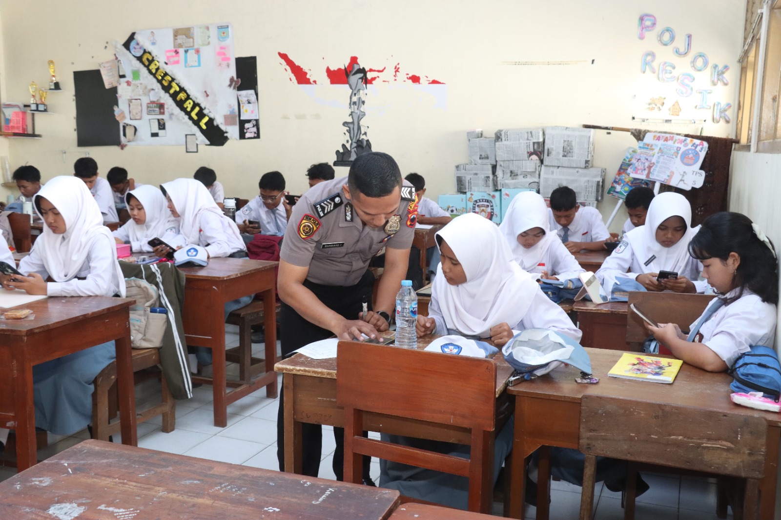 Pelajar dan Pemilih Pemula Belajar Mendeteksi Penyalahgunaan AI