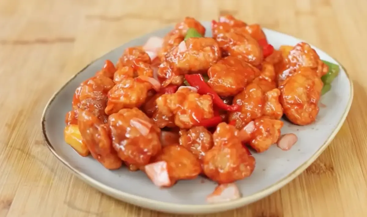 Ayam Saus Asam Manis Rumahan dengan Tekstur Lembut Garing