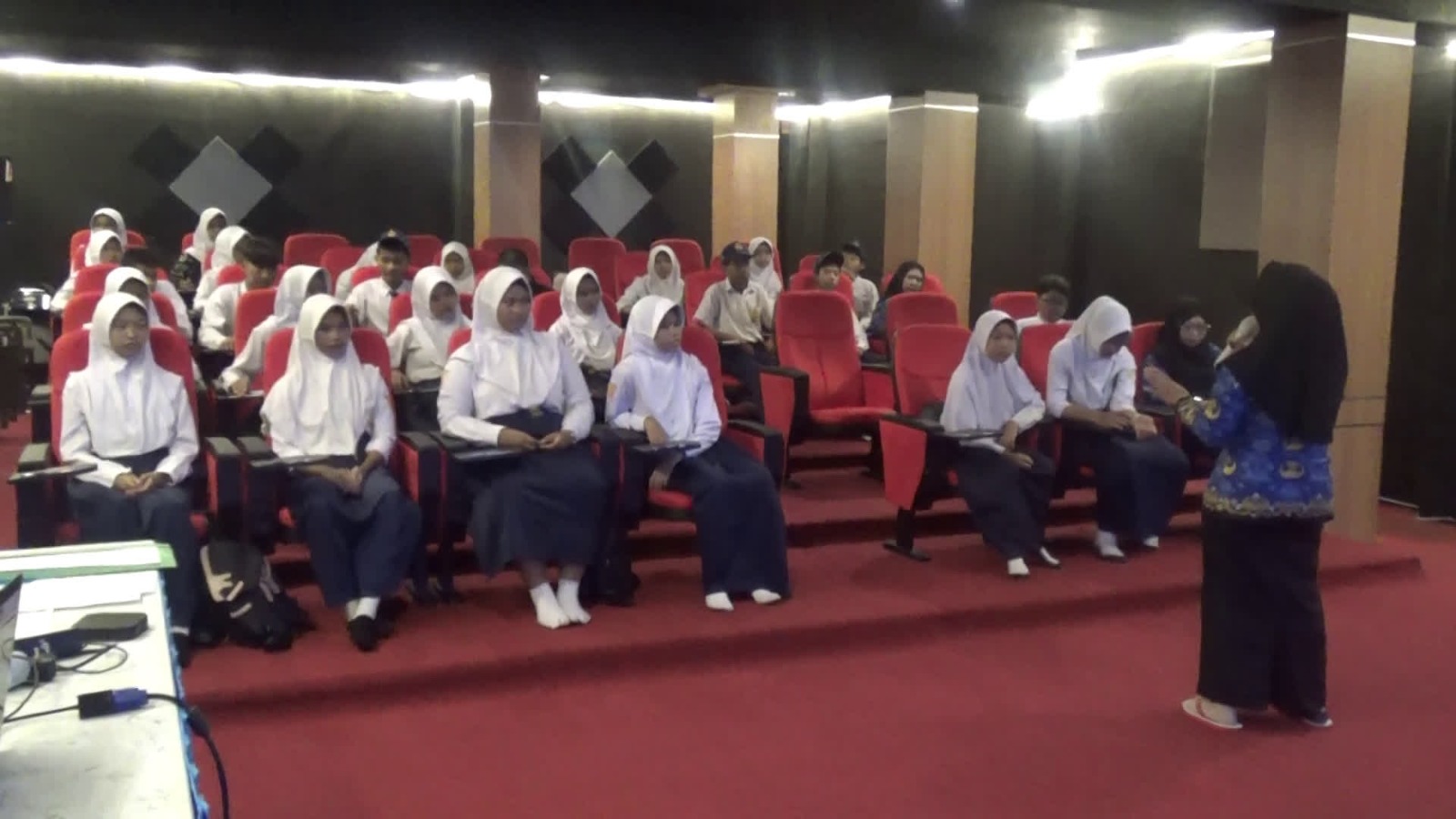 Perpustakaan Sekolah Modern Bertransformasi Jadi Ruang Belajar Interaktif
