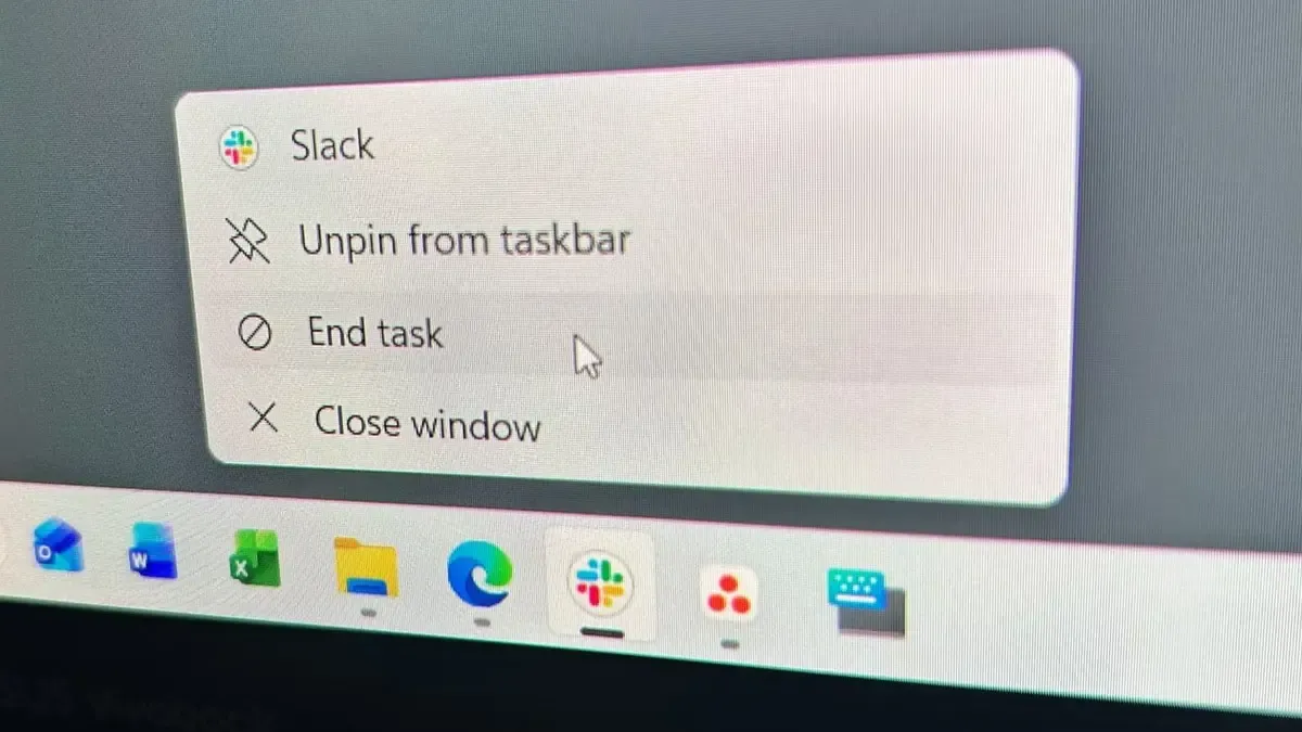 Mengatur Posisi Taskbar Windows 11 untuk Produktivitas