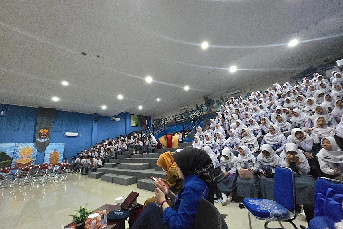 Dari Literasi hingga Inovasi: Siswa Berprestasi Menjawab Tantangan Nyata