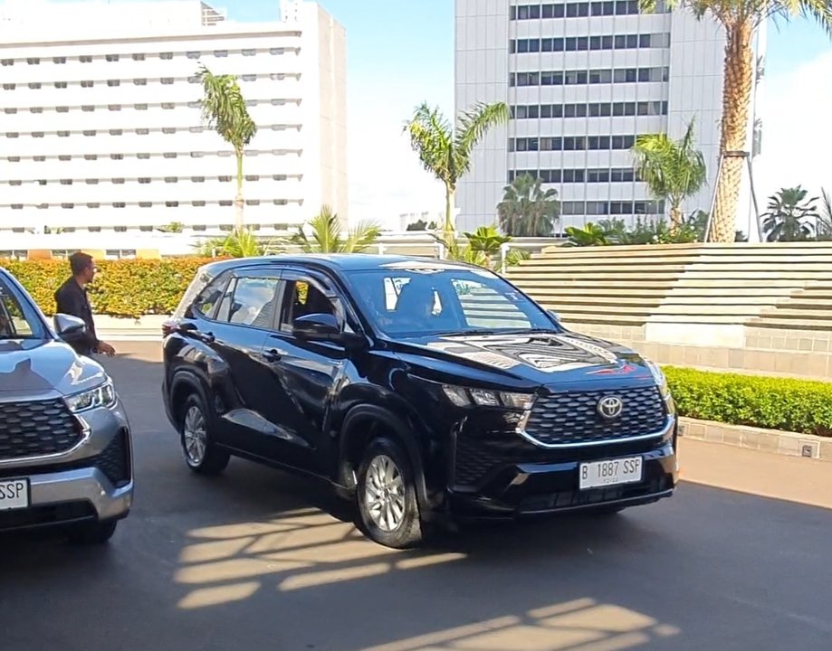 Mengapa Toyota Terus Mendominasi Pasar Mobil Hybrid