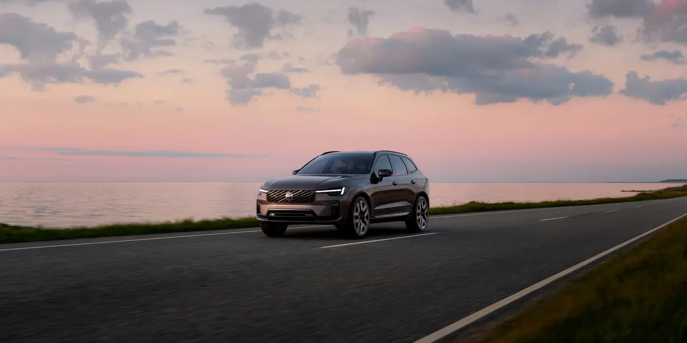 Volvo XC60 vs XC90 PHEV: Jangkauan 130 km Ubah Peta SUV Hybrid Premium