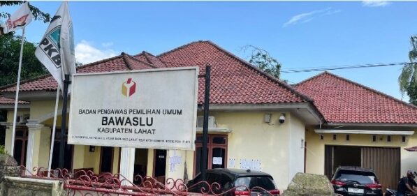 Korupsi Proyek Pemerintah Daerah: Pola Lama, Modus Baru