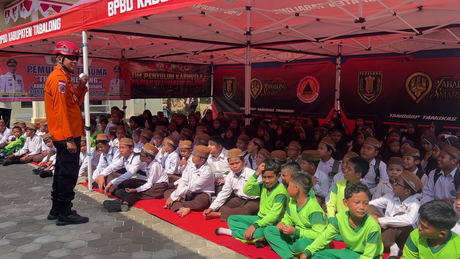 Simulasi Bencana Jadi Kurikulum Wajib Sekolah Aman