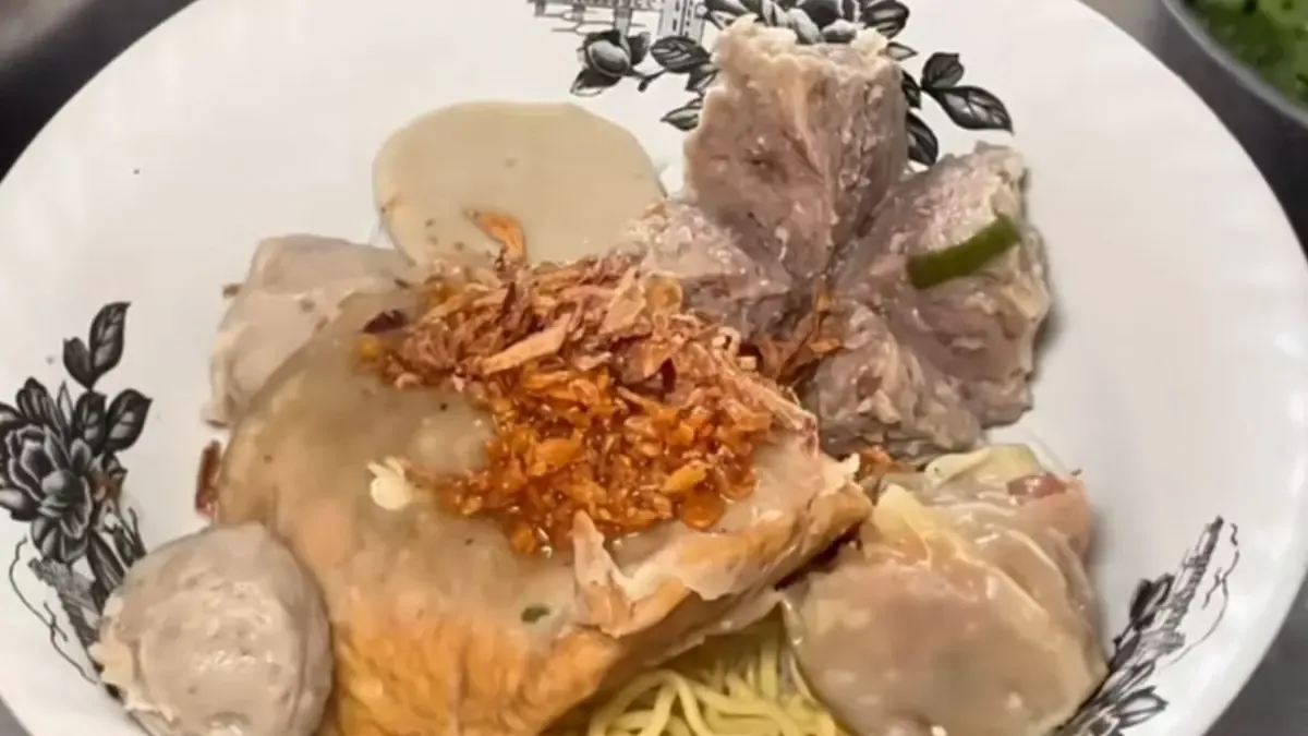 Bakso Malang Yunus dan Es Krim Gabin: Inovasi Jalanan yang Bikin Viral